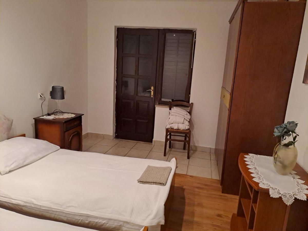 Amma Rooms Gruda Exterior foto